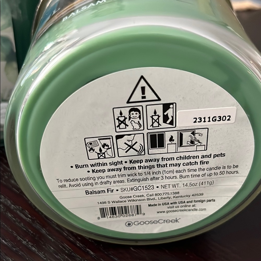 Goose Creek Balsam Fir Candle - Picture 2 of 4
